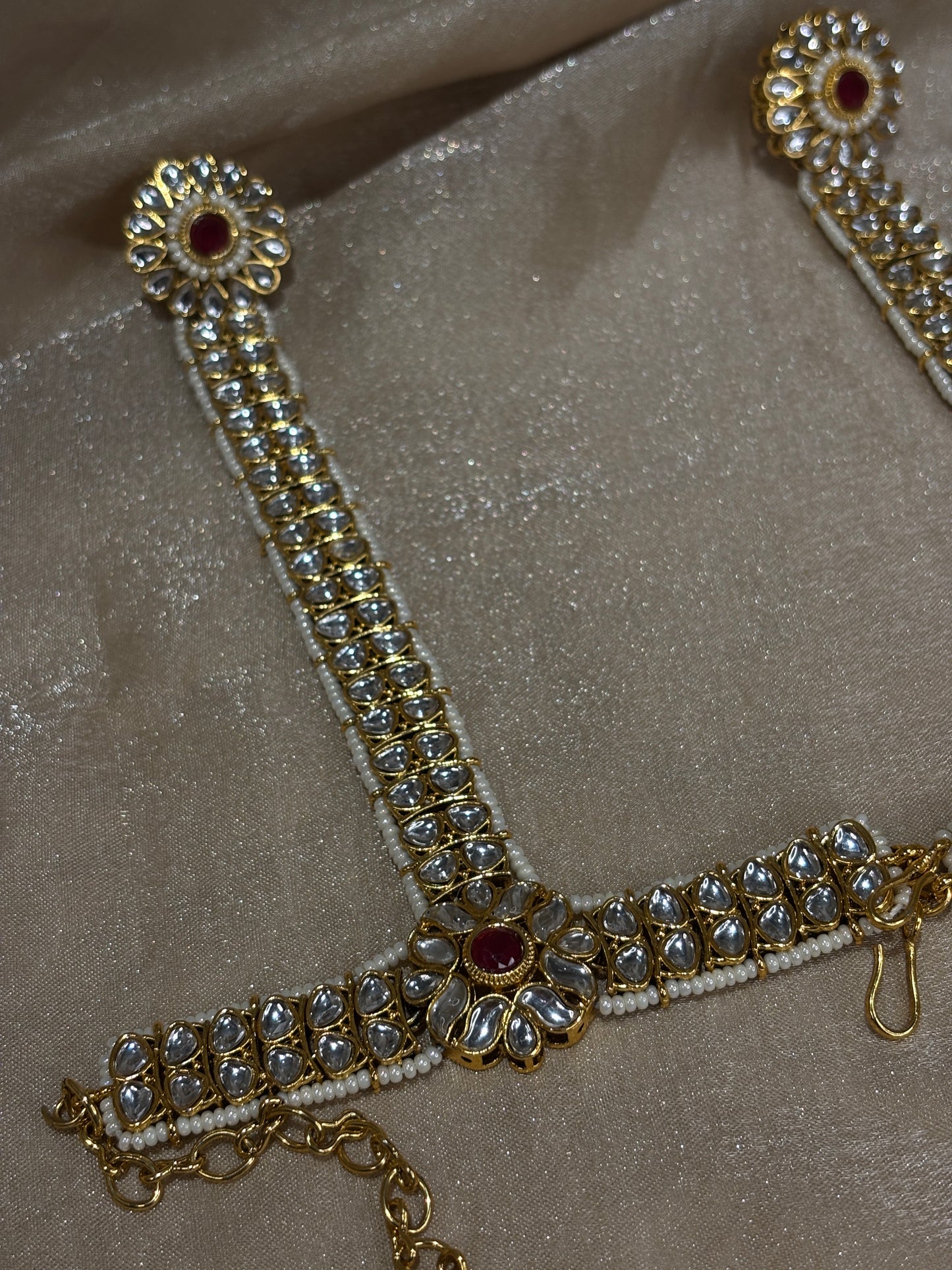 maroon hand accessories