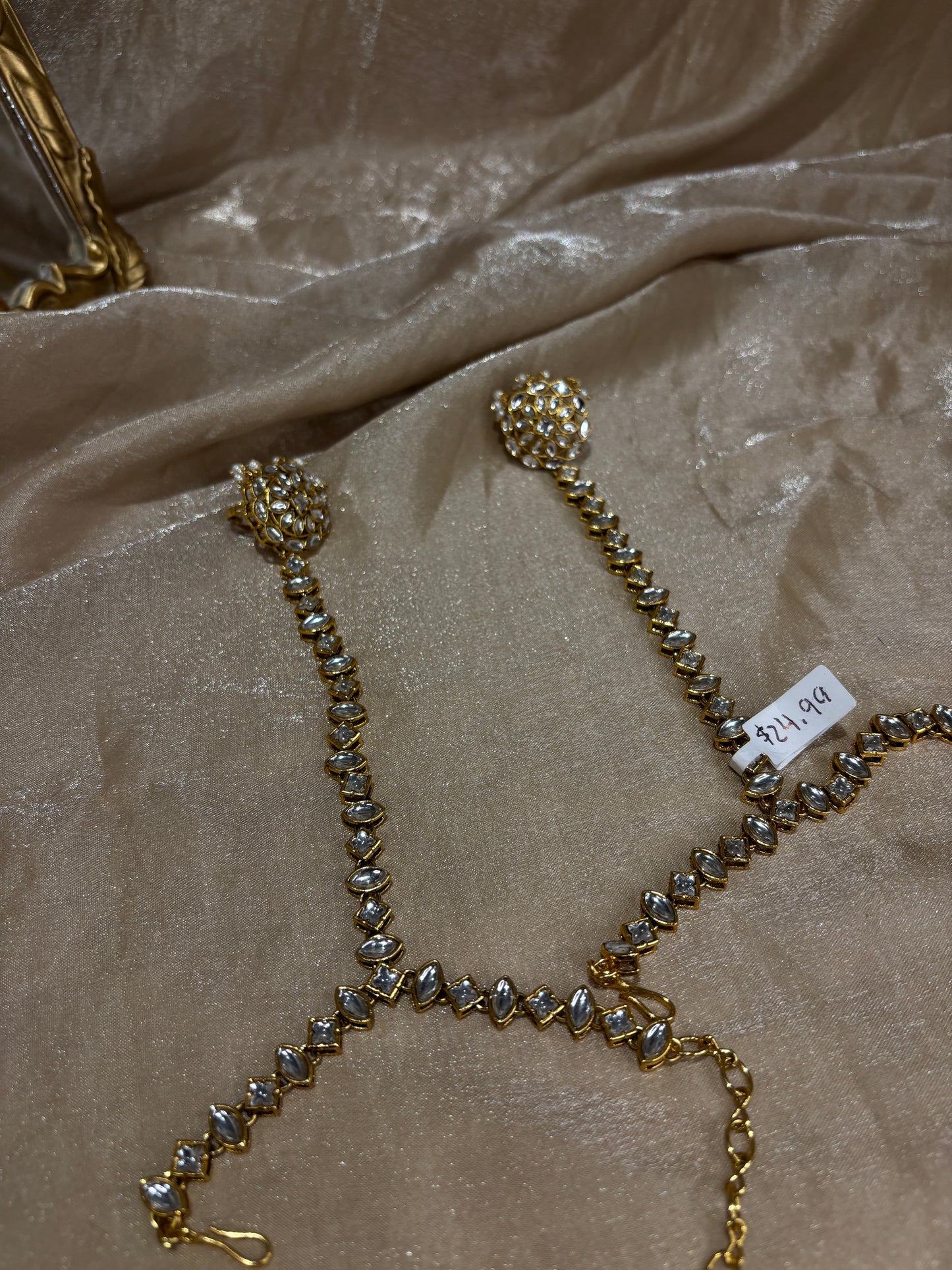 kundan hand accessories