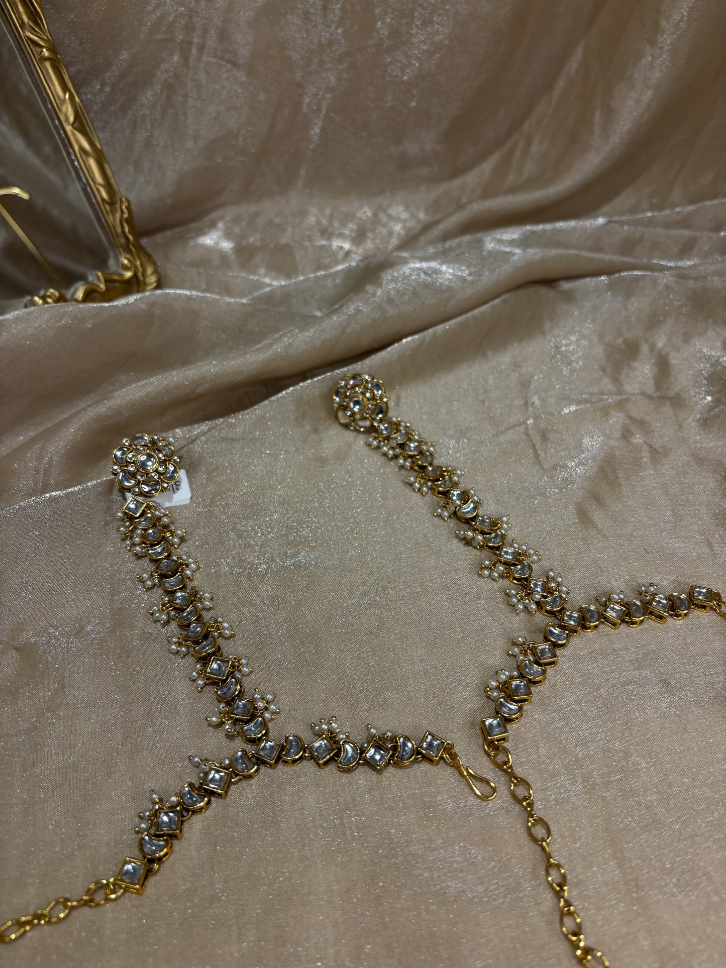 kundan hand accessories