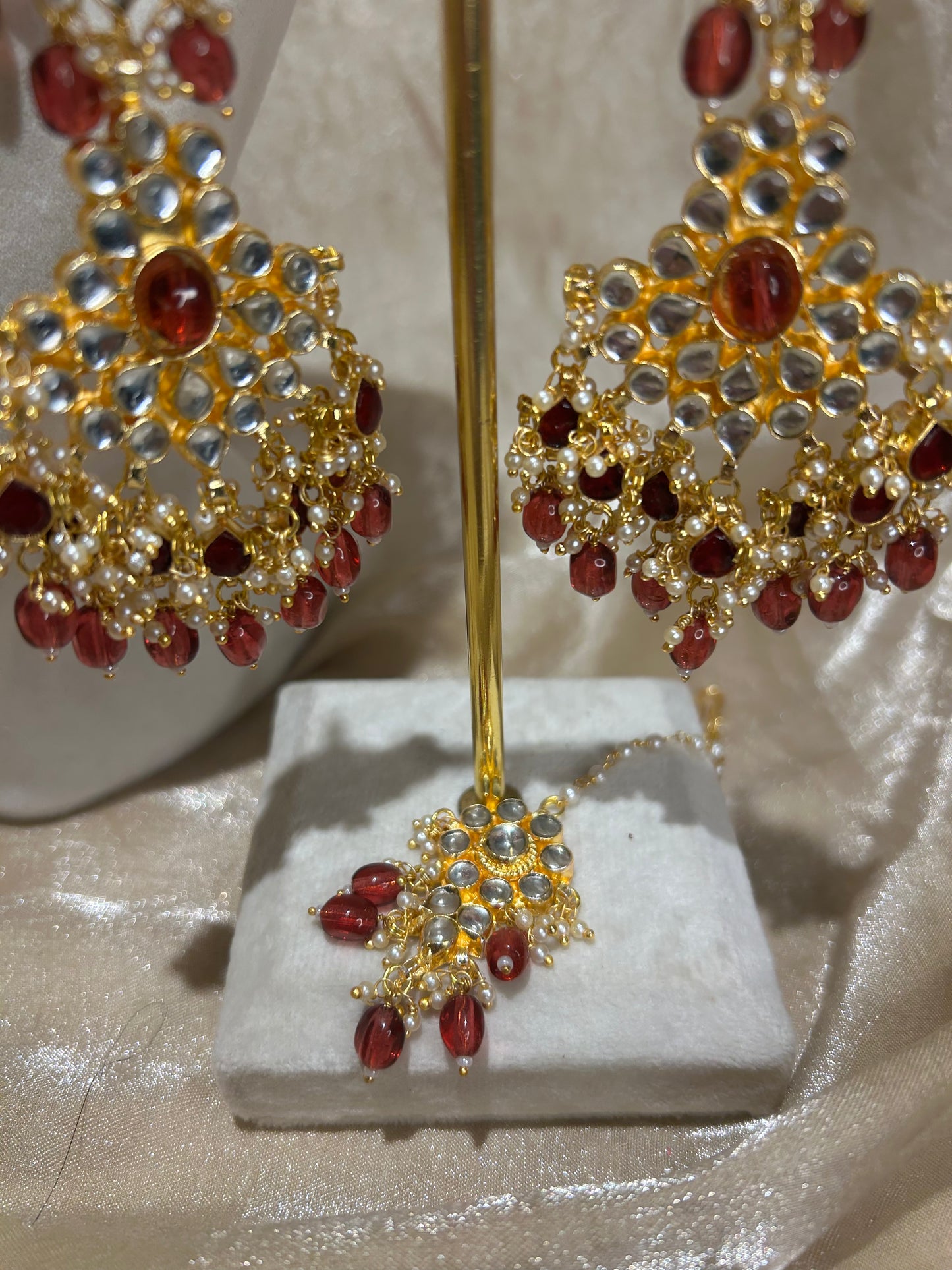 maroon necklace set