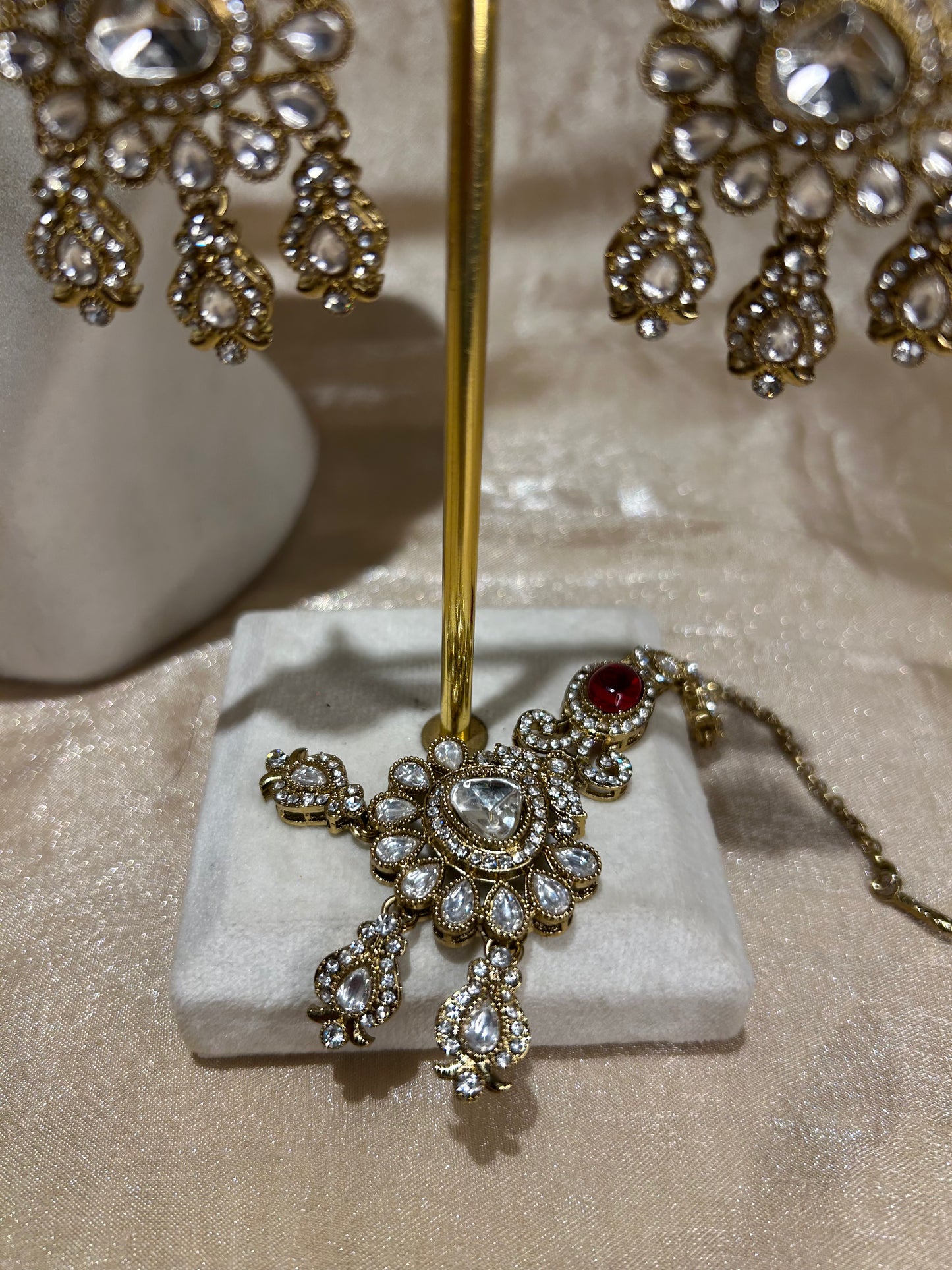 red necklace set