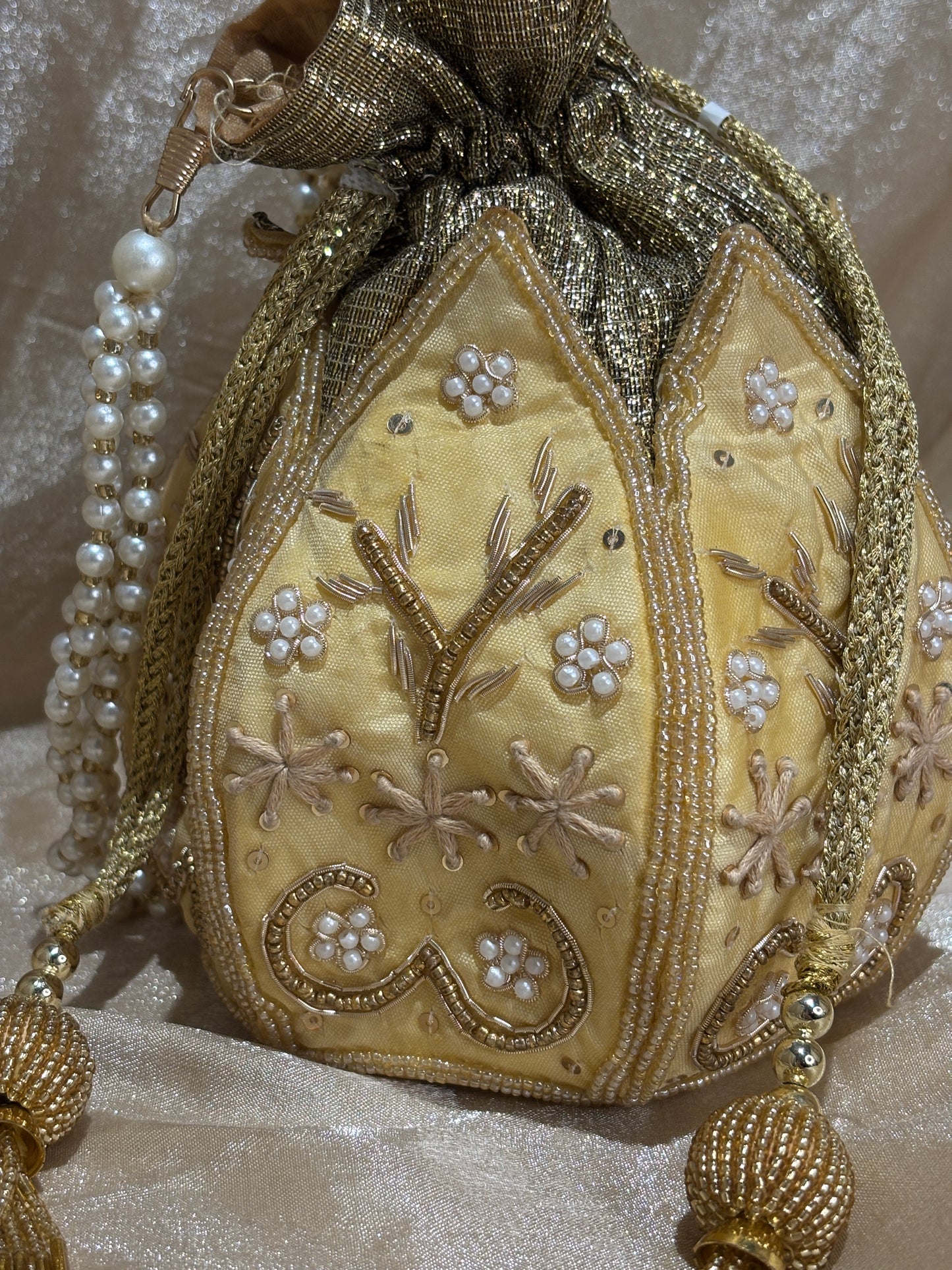 gold potli purse