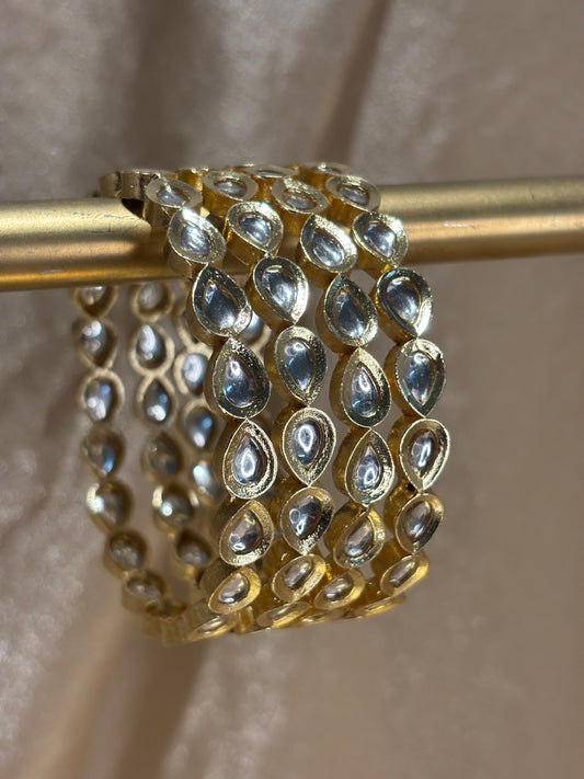 white gold kundan Kare