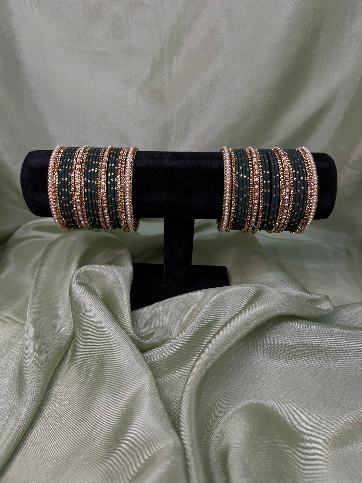Emerald green bindi bangle set