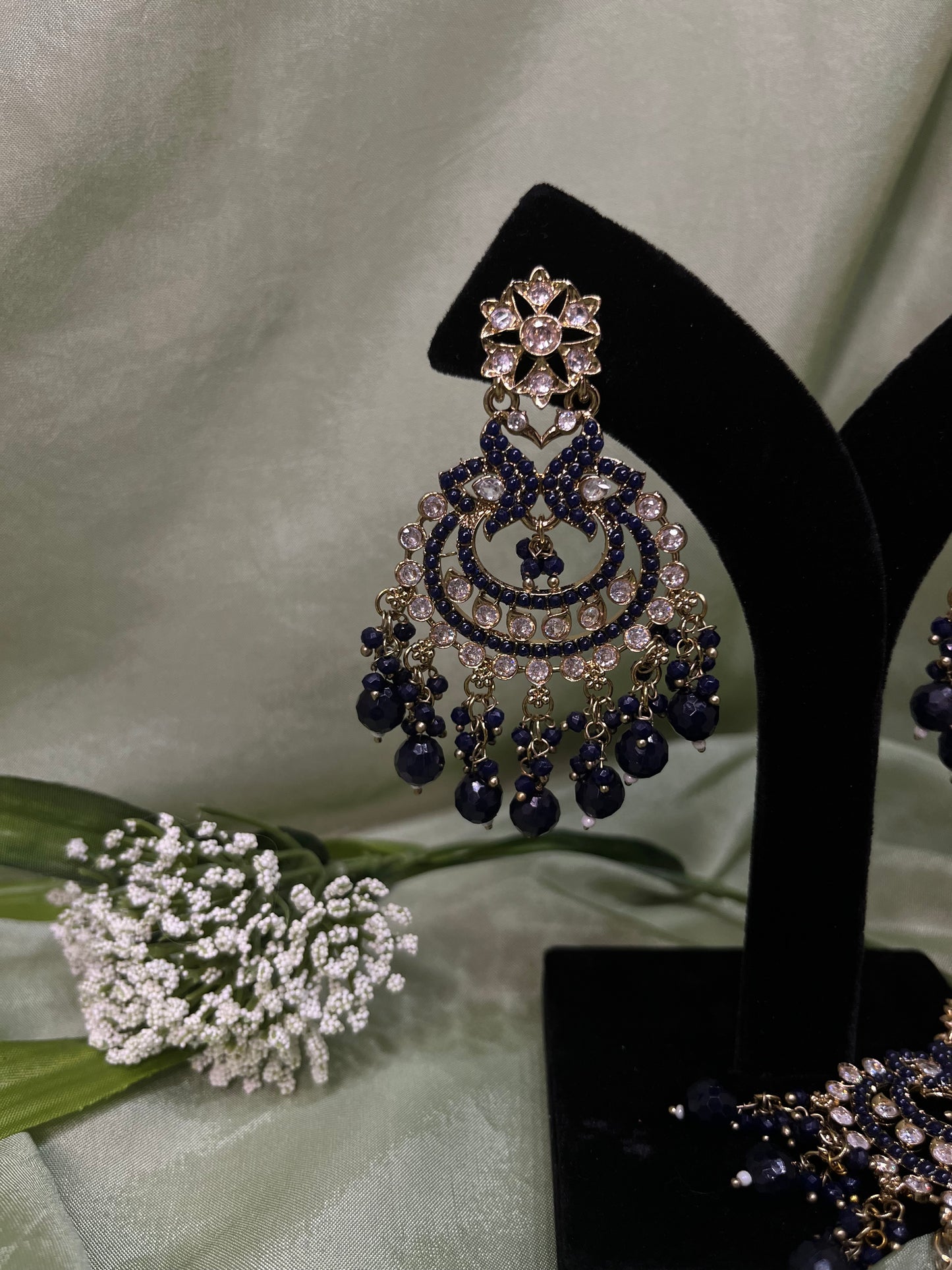 Navy blue earring/tikka set