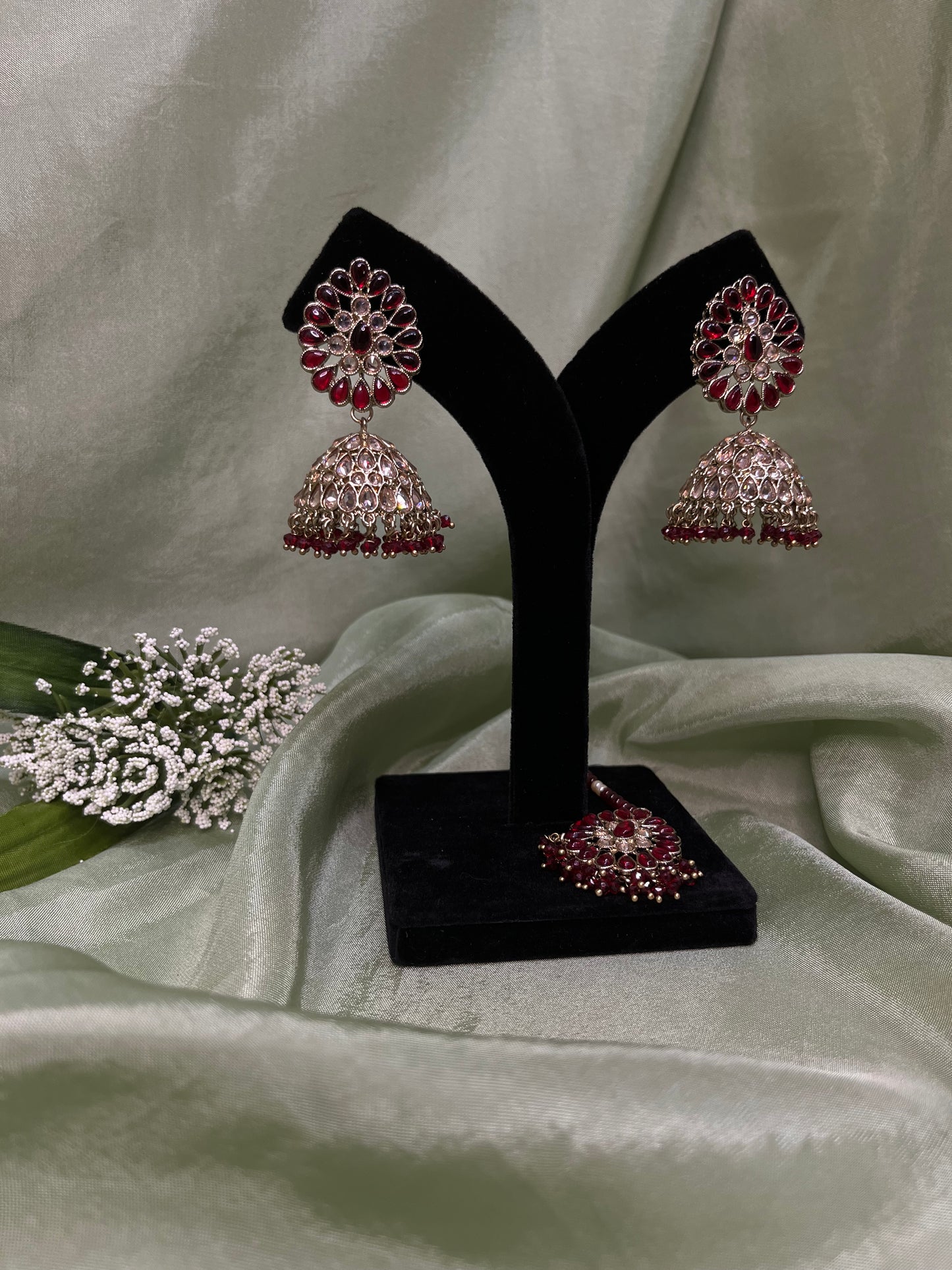 Maroon jhumki/tikka set