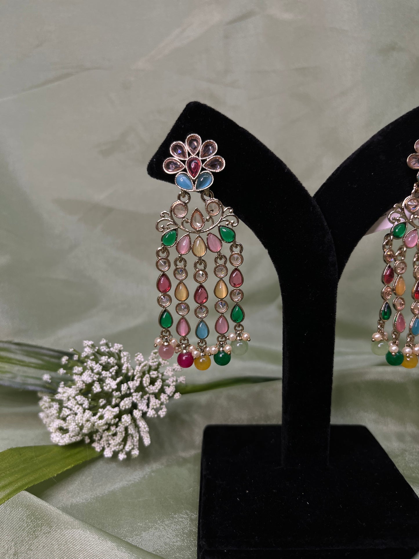 Multi-colour dangling earrings