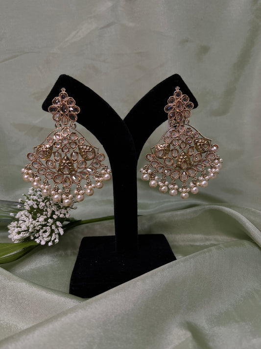 Gold earrings