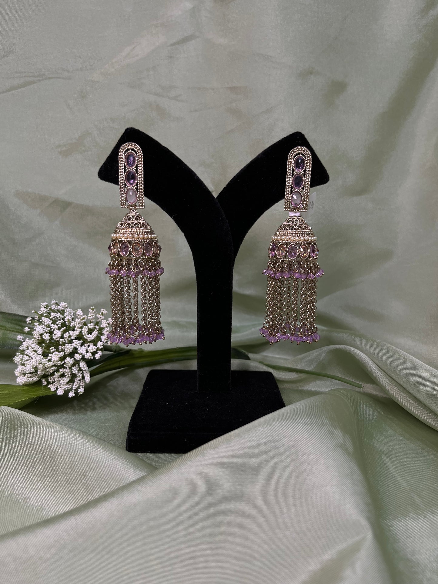 Heavy lavender jhumki