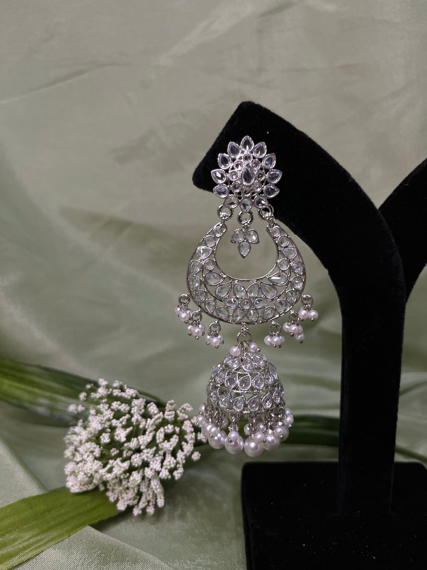 Silver jhumki