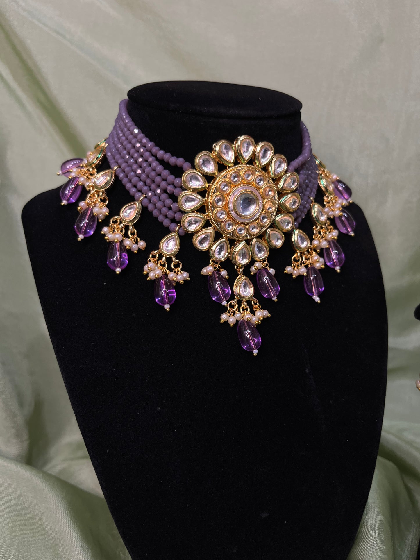 Purple kundan choker