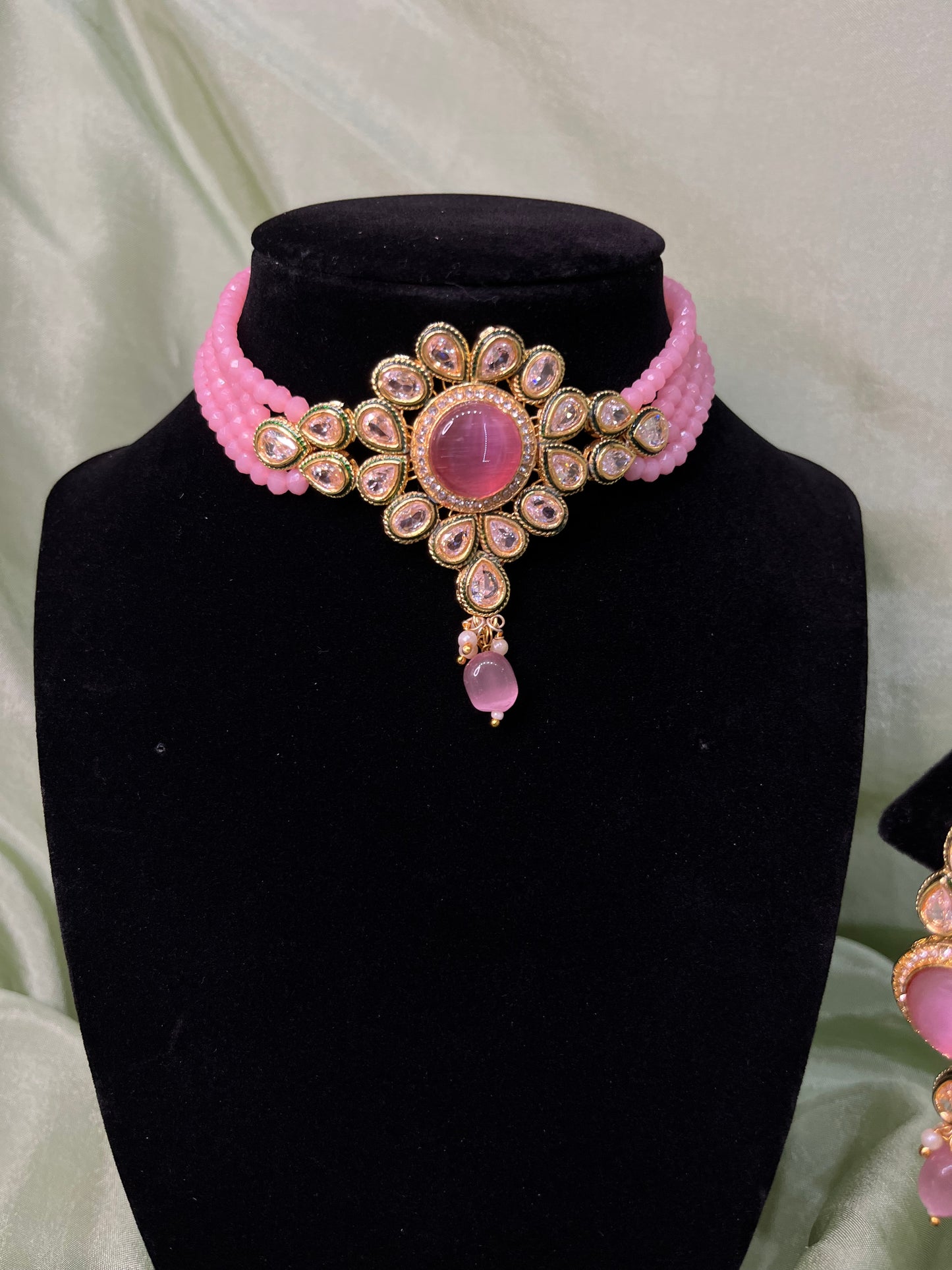 Baby pink choker set