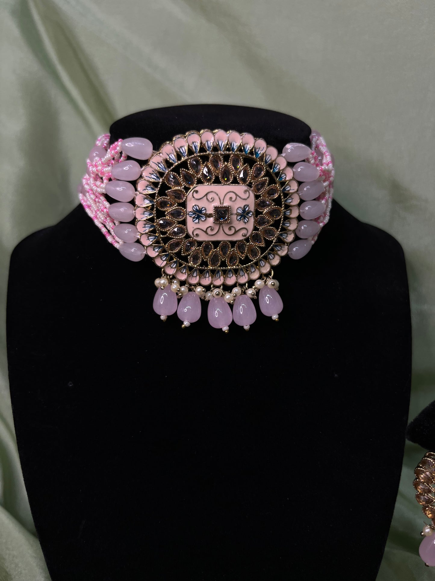 Baby pink choker set