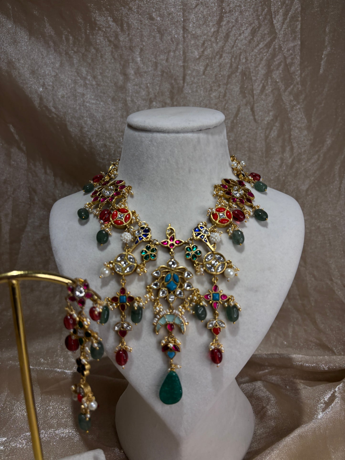 multi-colour necklace set