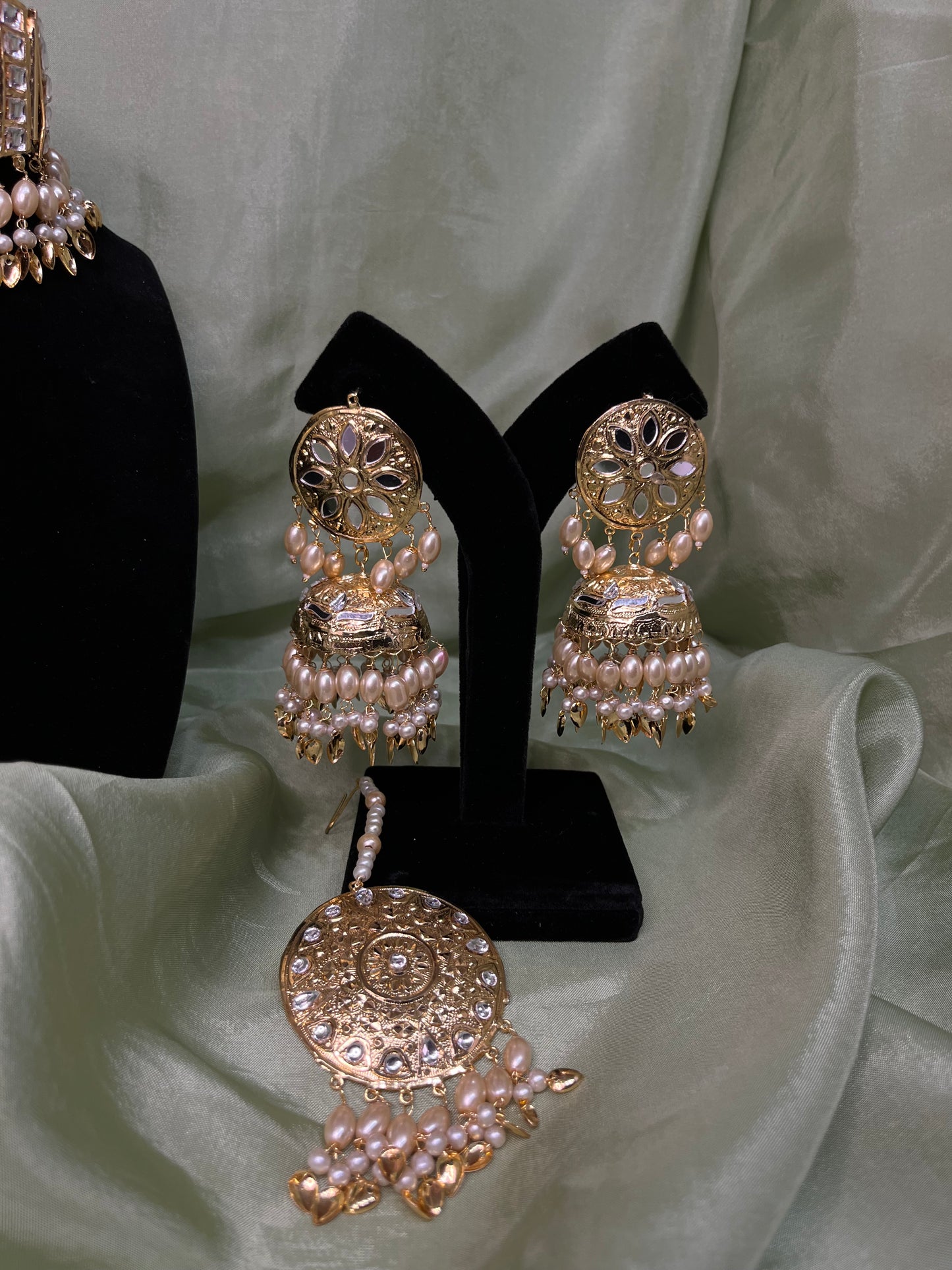 Statement jadau choker set