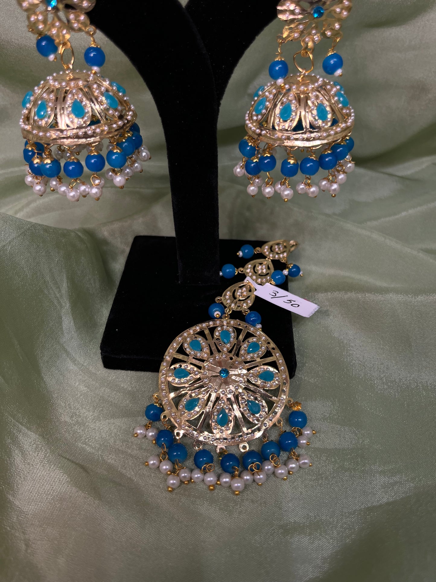 Frozi jadau earring/tikka set