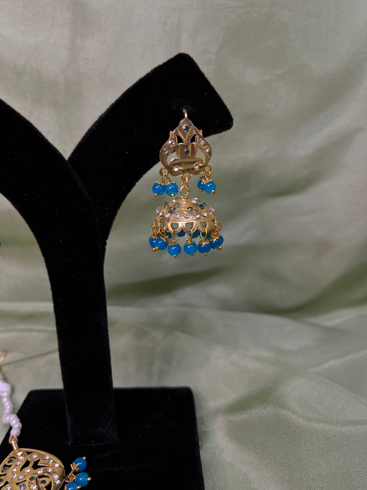 Frozi jadau earring/tikka