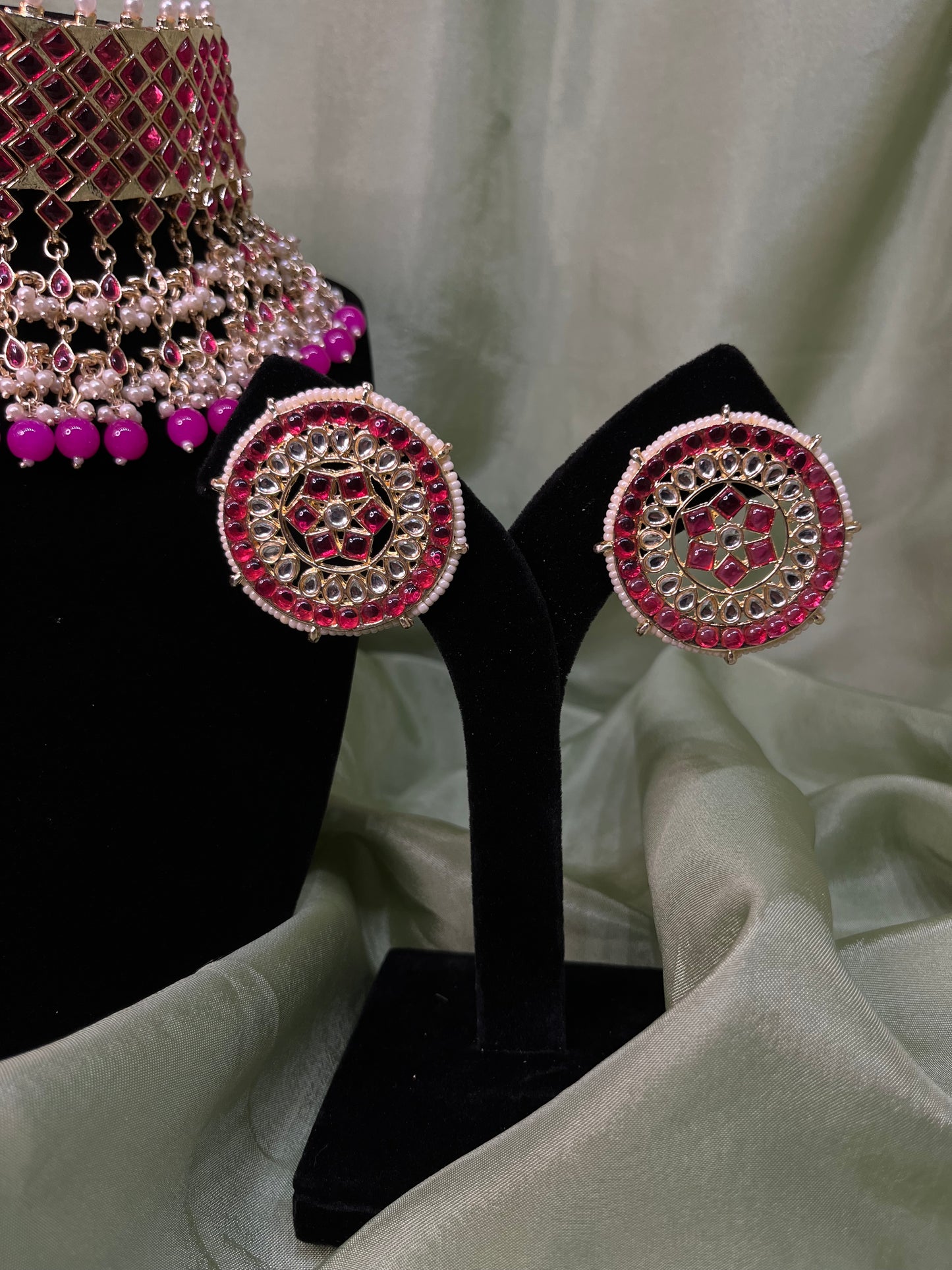 Hot pink white kundan choker set