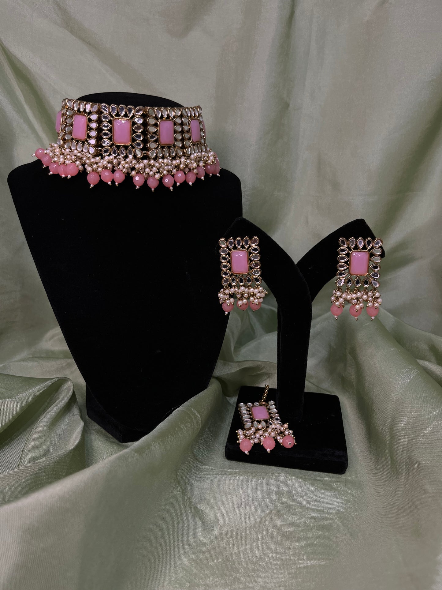 Baby pink mirror choker set