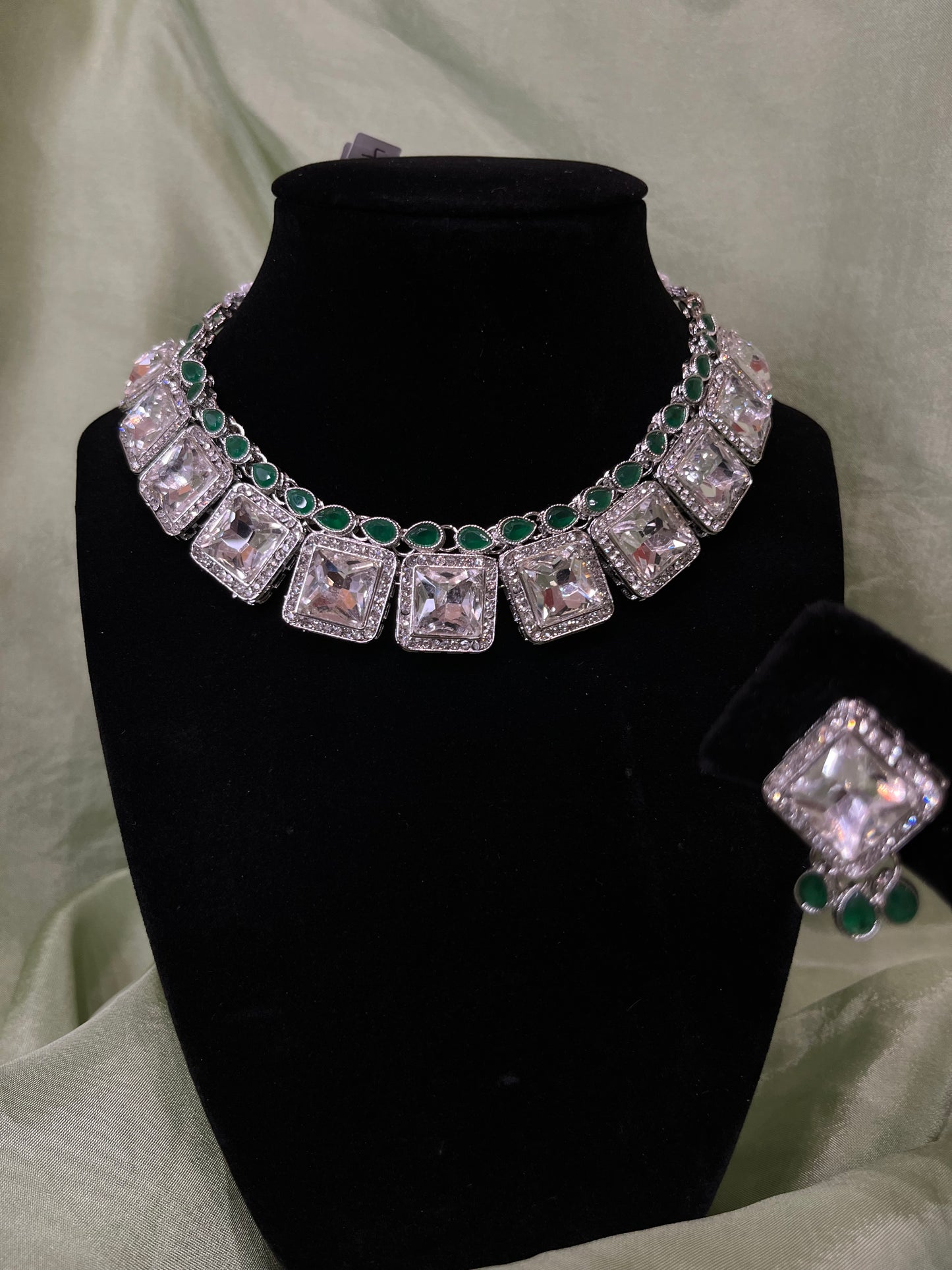 Emerald green American diamond set