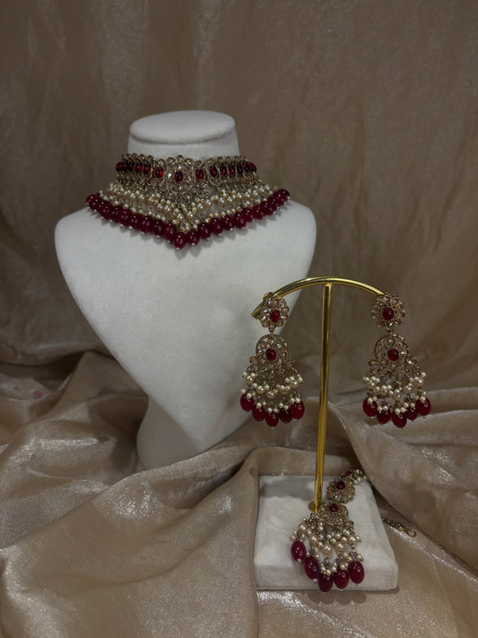 Maroon choker set