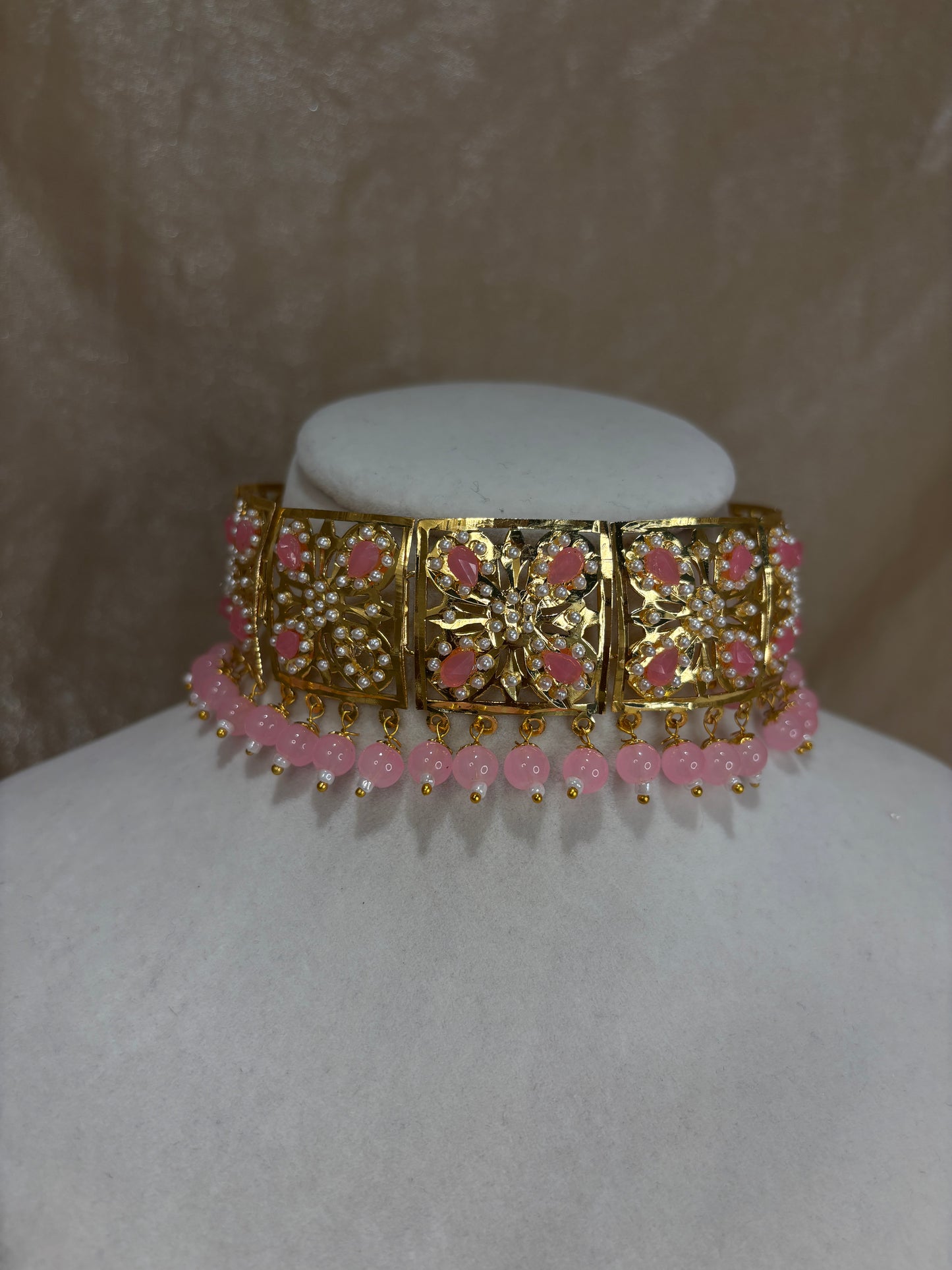 Baby pink jadau choker set