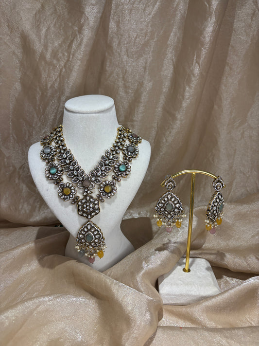 Multi coloured necklace set