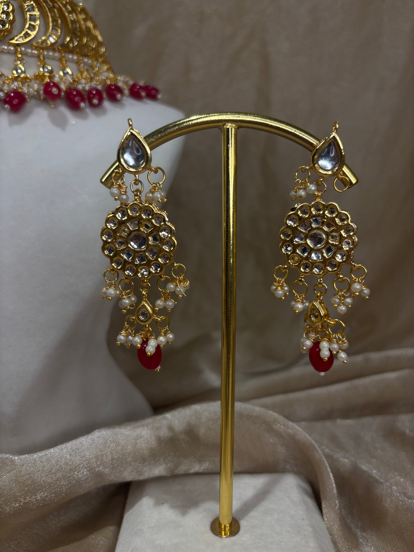 Red kundan choker set