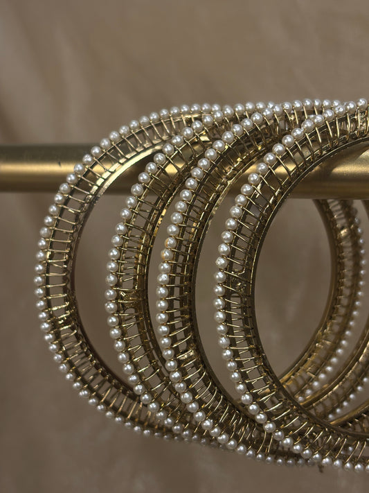 Pearl detail kare