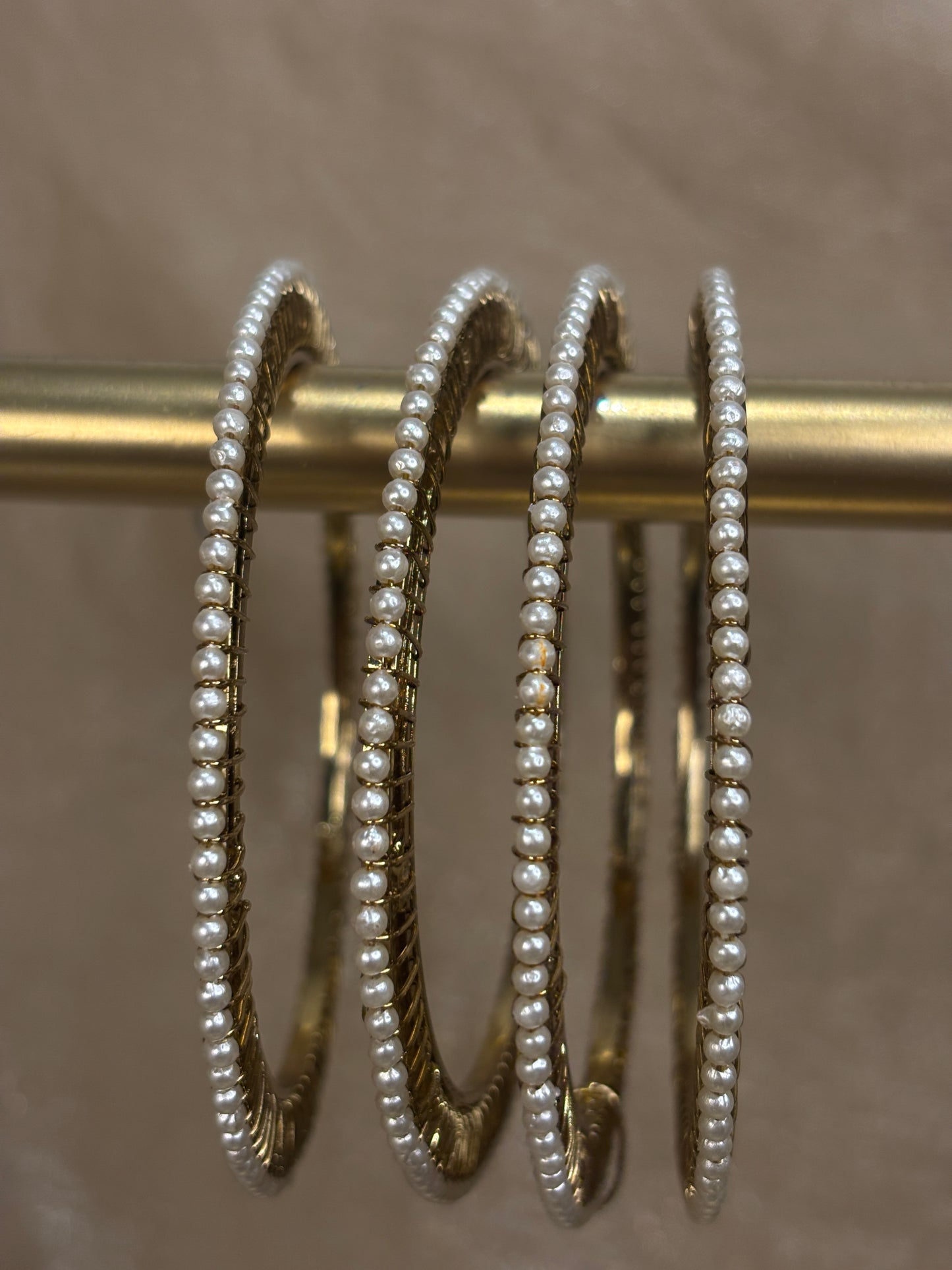 Pearl detail kare
