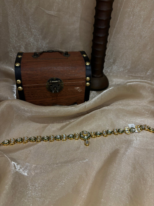 Kundan matha patti