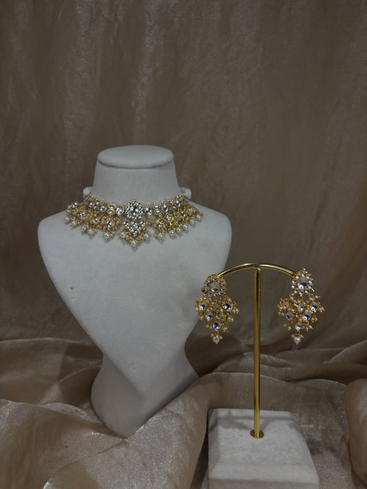 Gold choker set