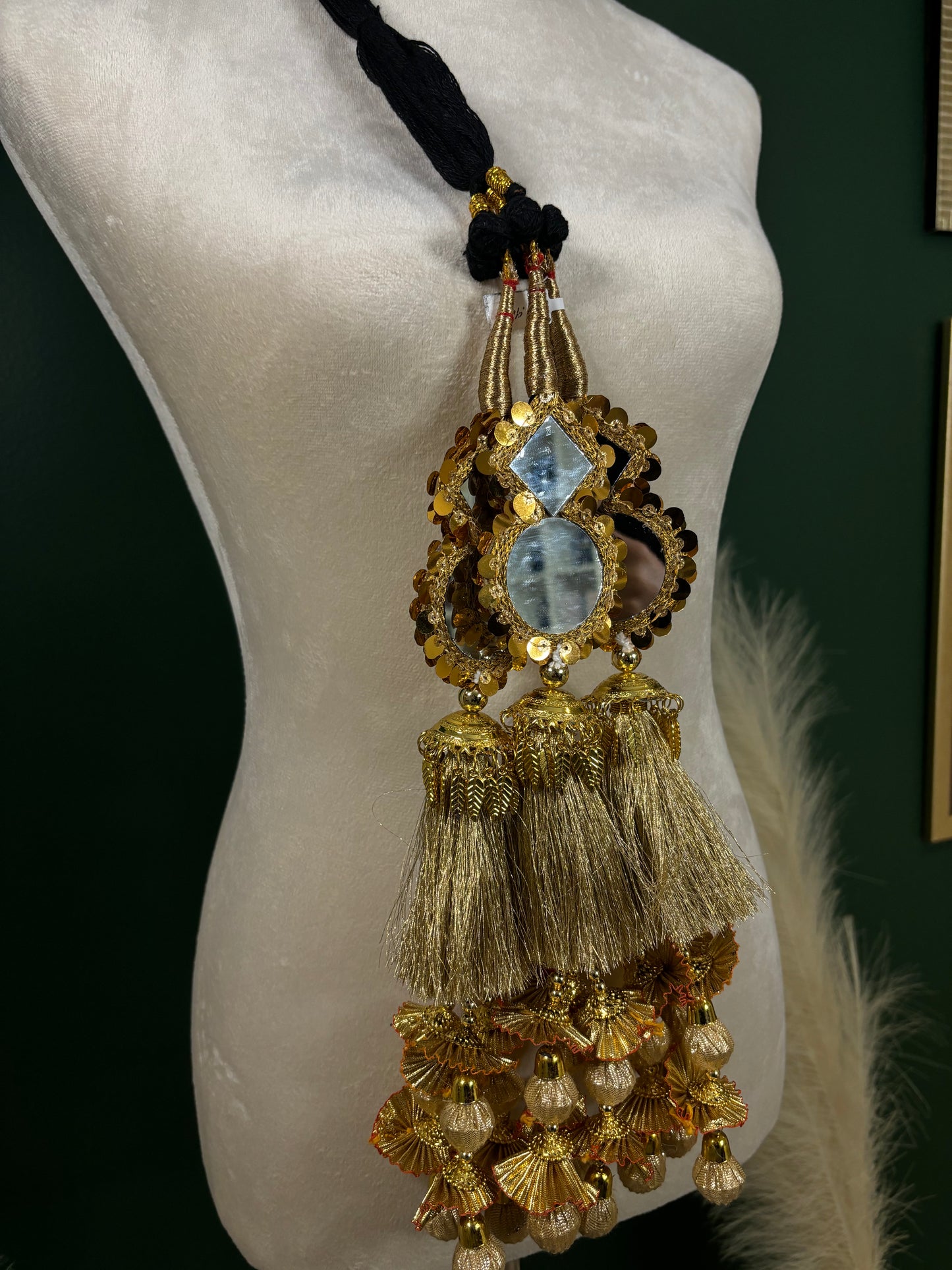 Heavy gold parandi
