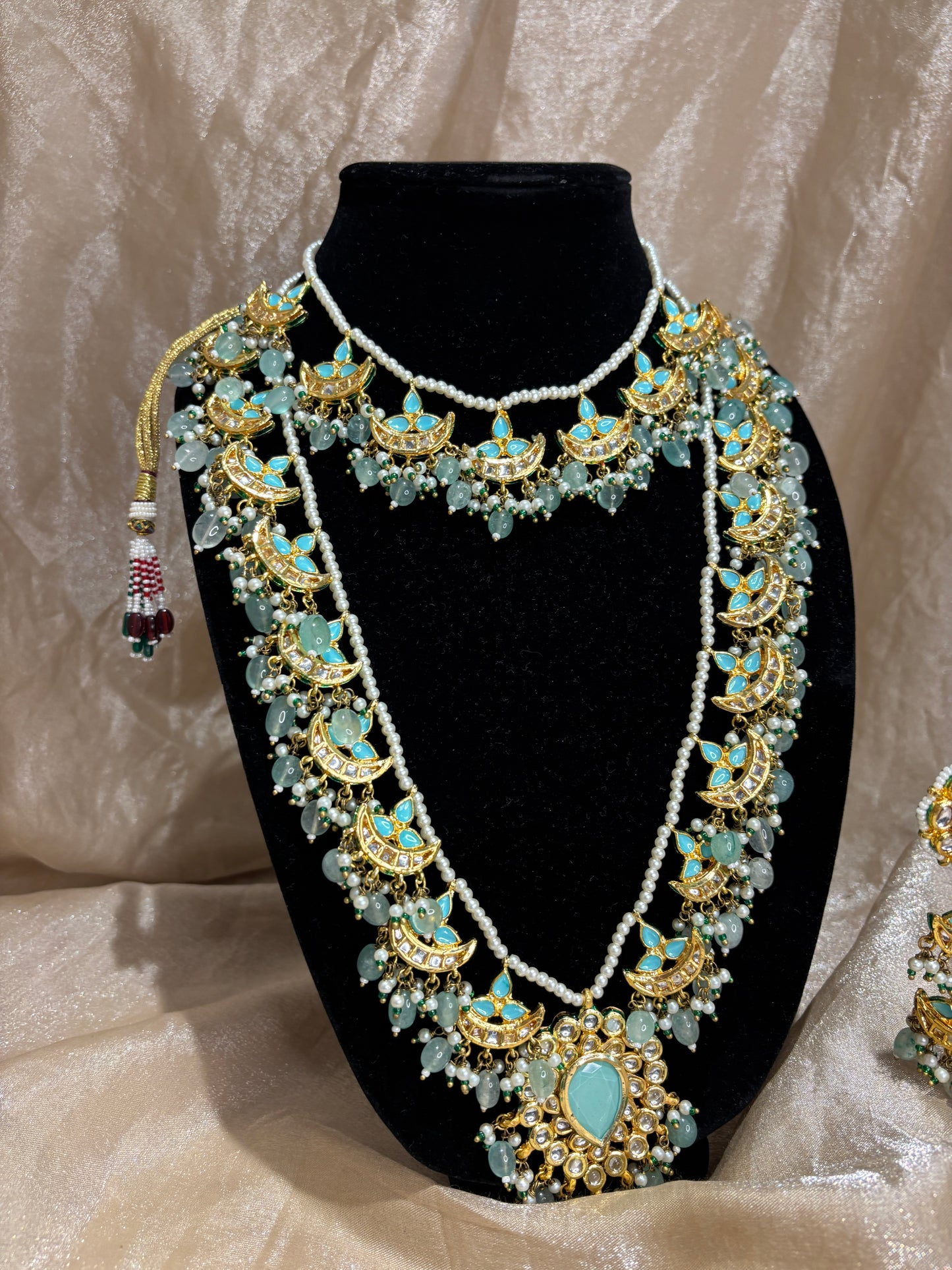 Sea green necklace set