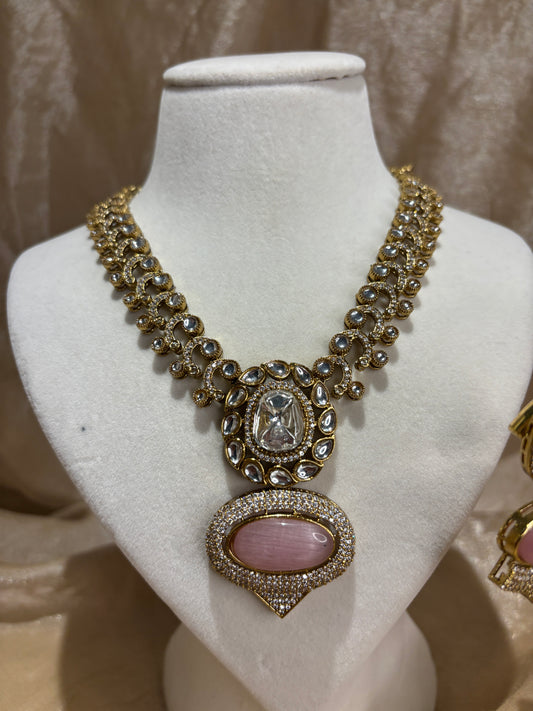 Baby pink necklace set