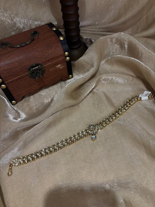 Kundan matha Patti