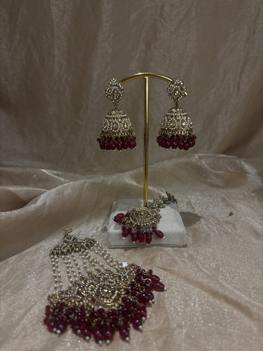 Maroon set