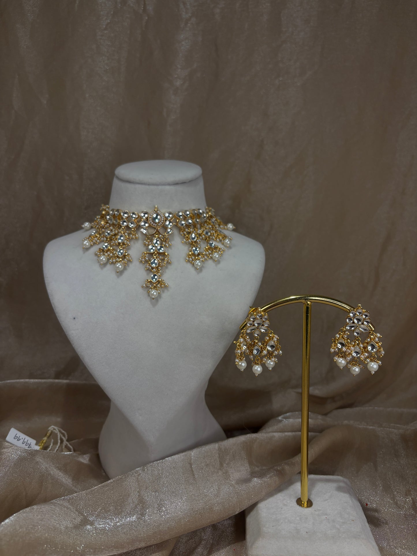 Gold choker set