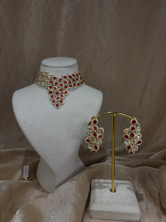 Red choker set