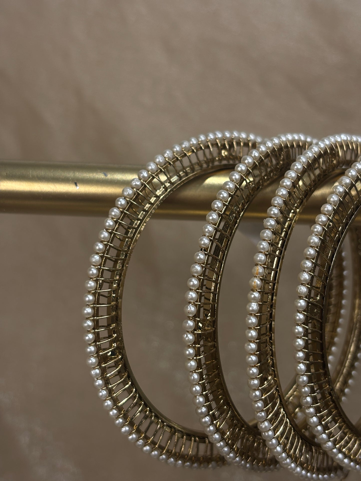 Pearl detail kare