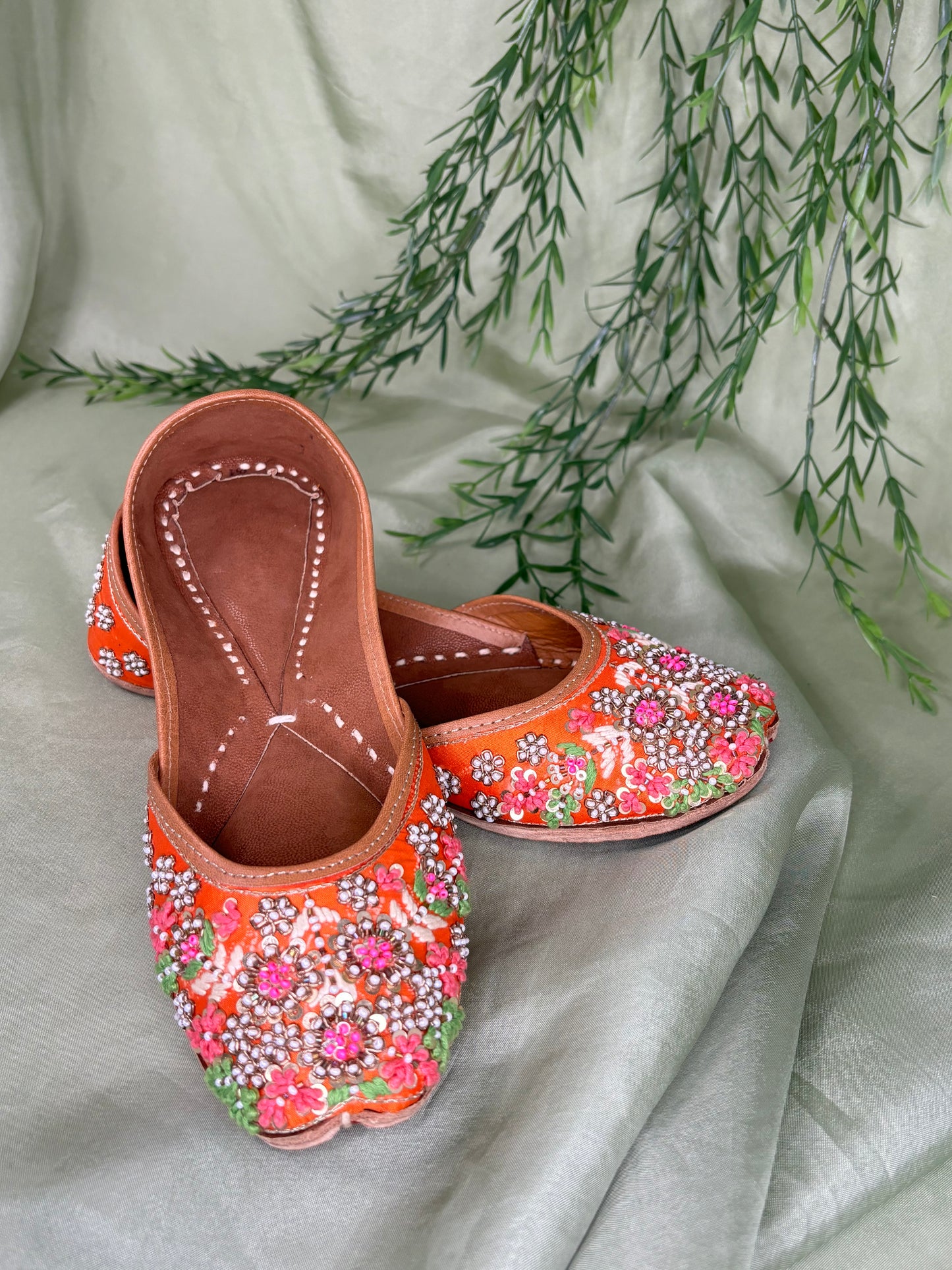 Orange pearl detail jutti