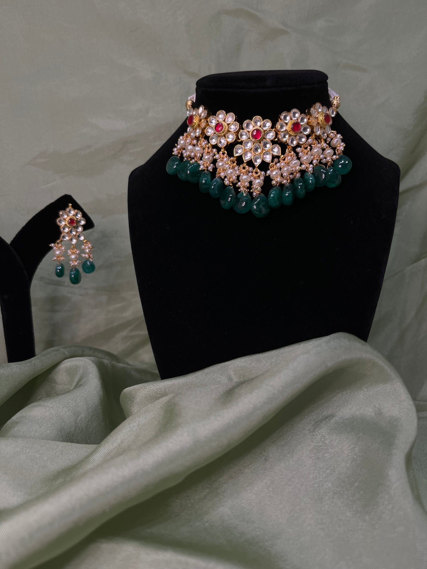 Emerald green and red pachi kundan choker set