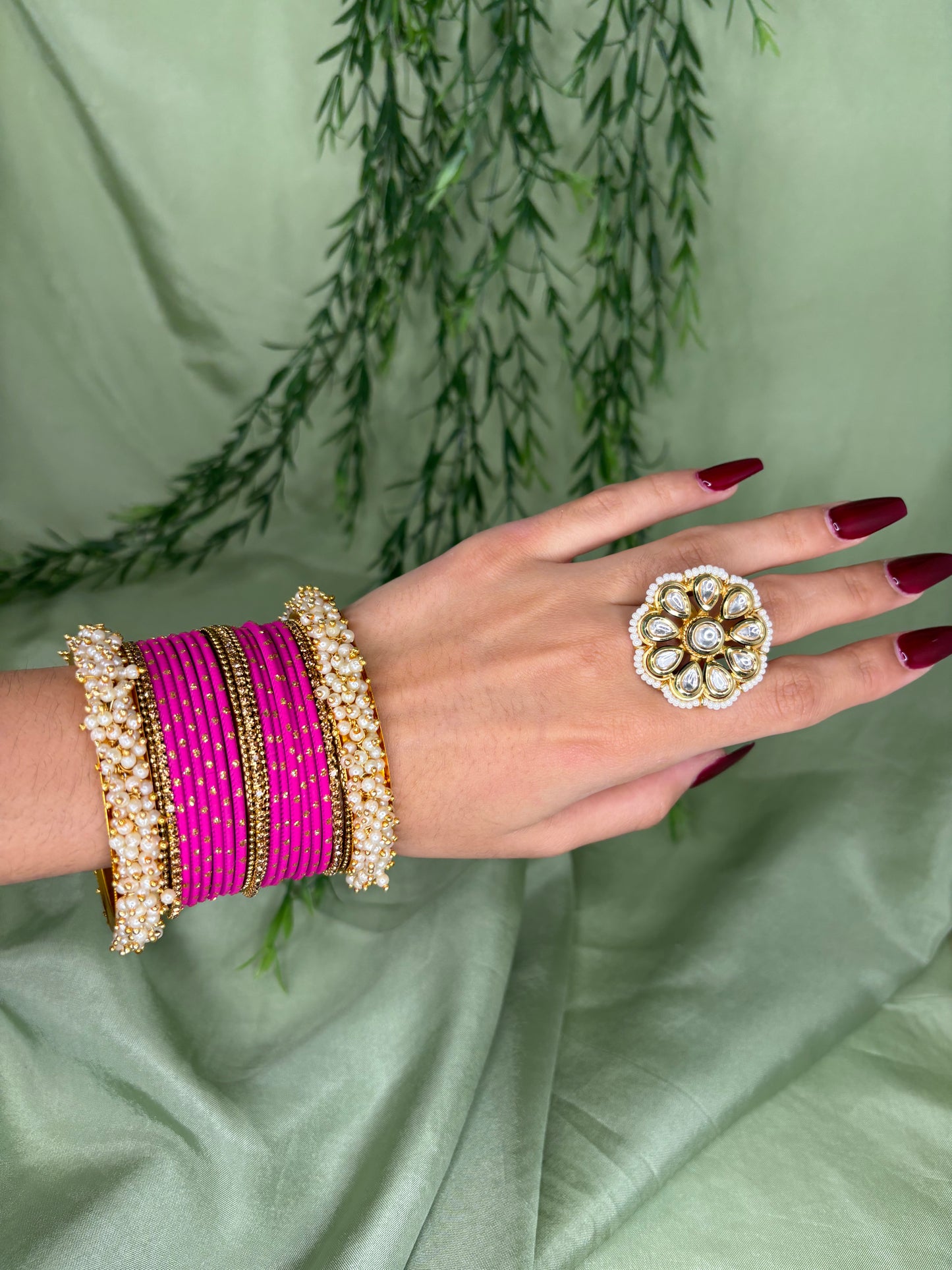Hot pink bindi bangle set