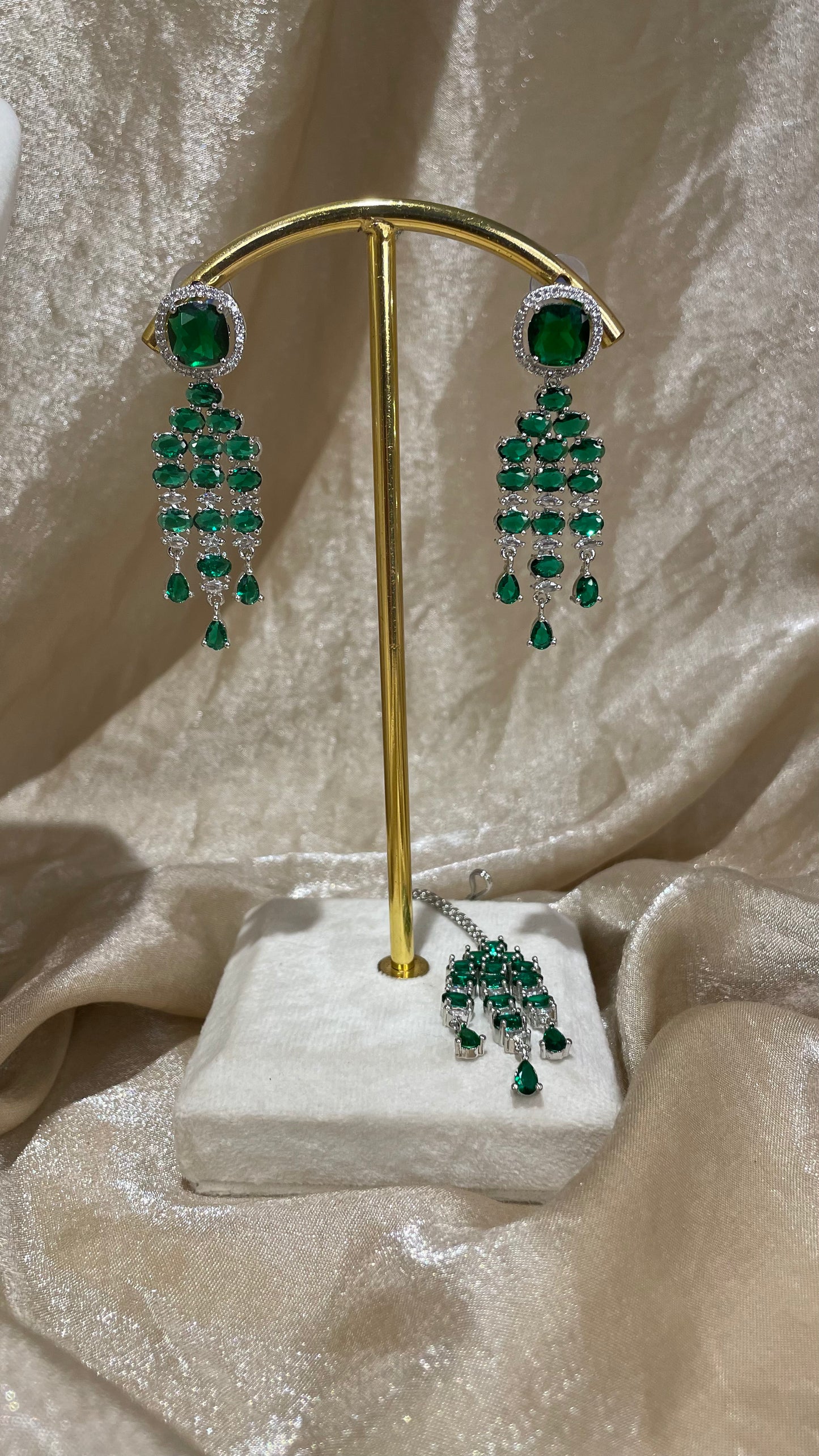 emerald green necklace set