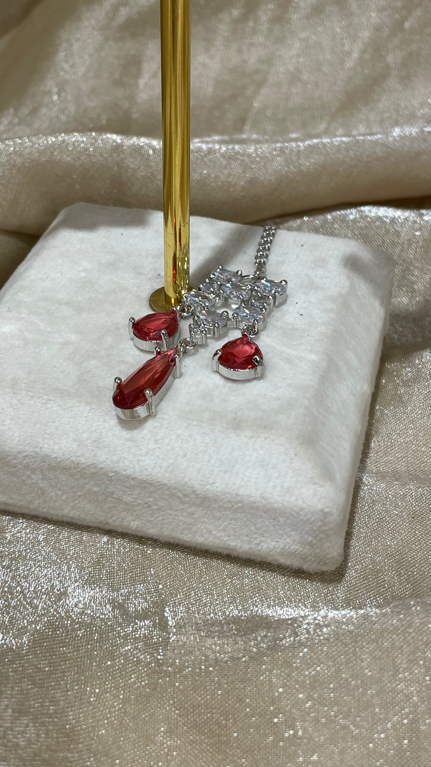 red necklace set