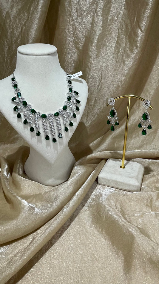 emerald green necklace set