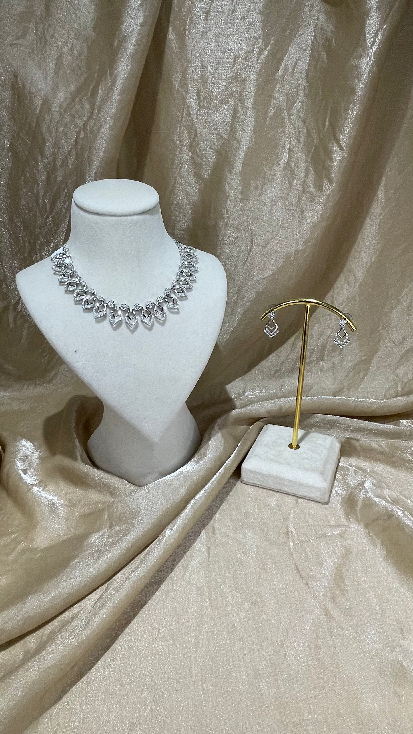 silver necklace set
