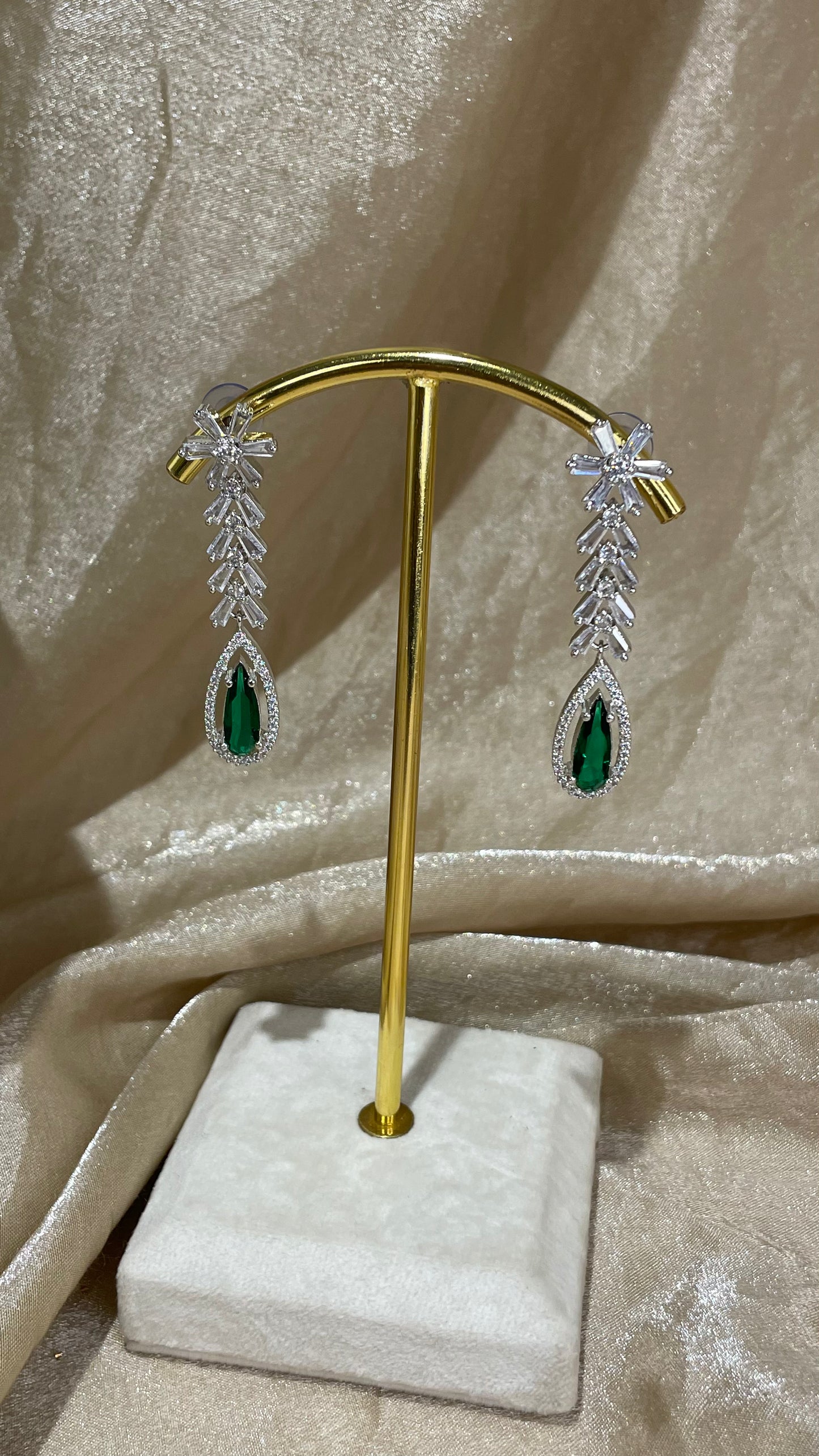 emerald green necklace set