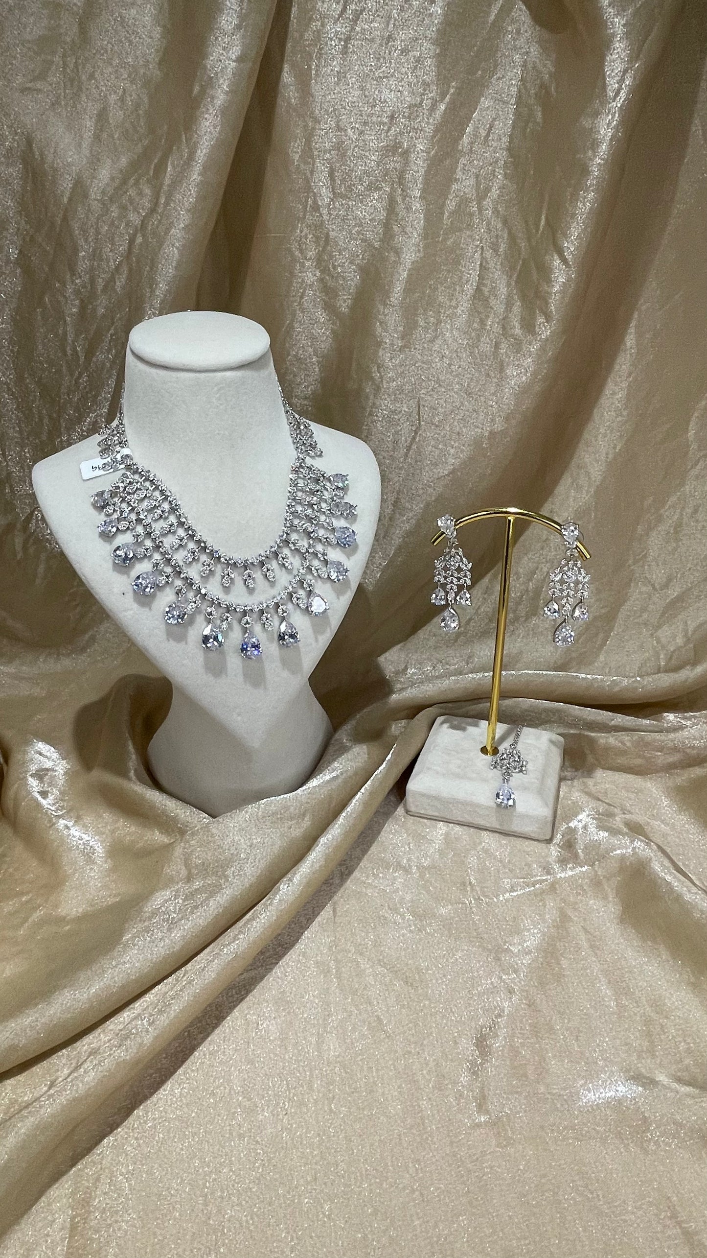 heavy silver necklace set