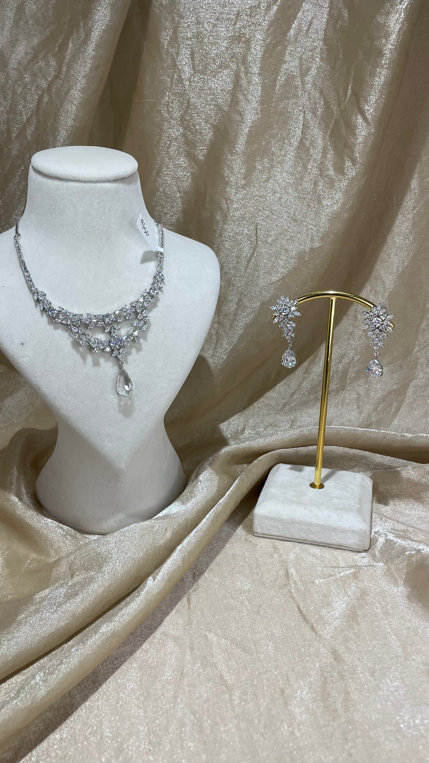 silver necklace set